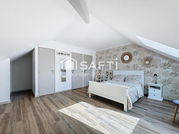 Superbe duplex T4 au dernier étage - centre ville