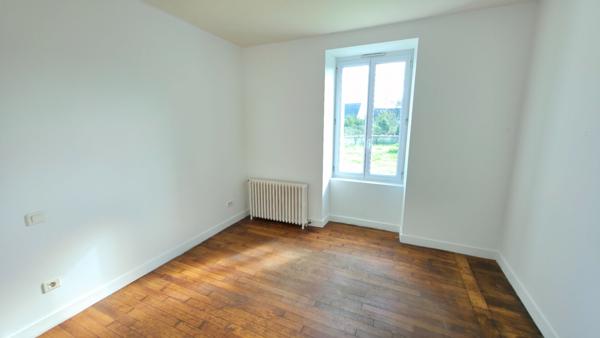 Maison de plain-pied 4 chambre d'environ 105m² avec jardin entre Saint Malo de Guersac et Saint Joachim