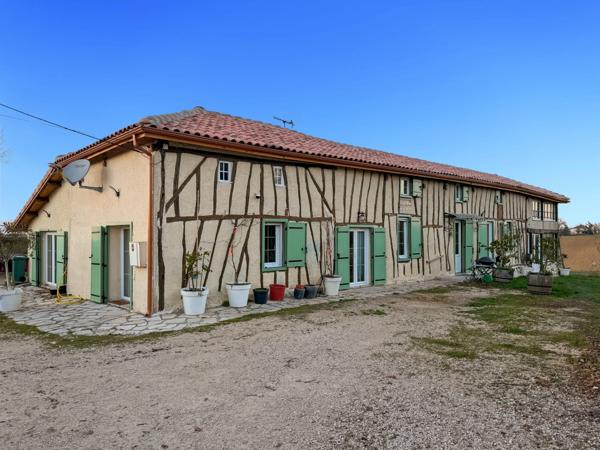Maison à vendre 6 pièces LUPIAC (32) - 218 m2 - Terrain 2840 m2