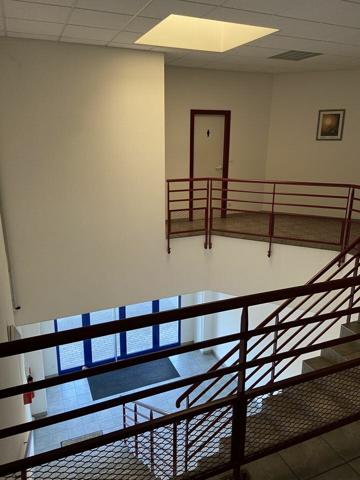 BUREAUX à LOUER de 163 m²