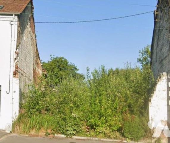 TERRAIN A BATIR AU COEUR DE FRUGES