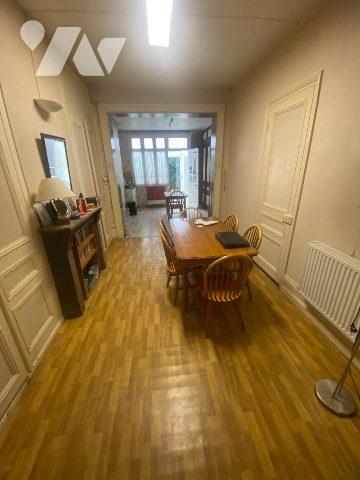 CALAIS SAINT PIERRE MAISON DE VILLE 2 CHAMBRES JARDIN