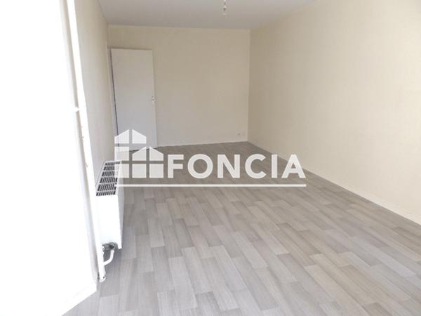 Location Studio 31.51 m² - 73/75 AV. GEORGES CLEMENCEAU Caen 14000