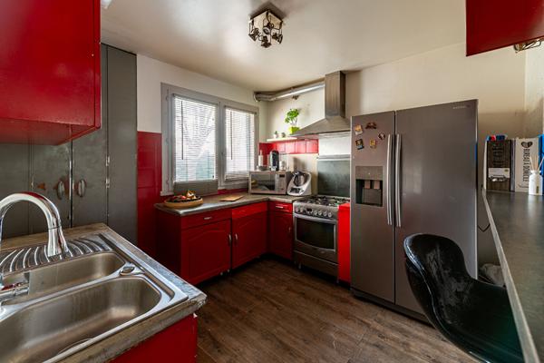 Maison 5 pièces 3 chambres avec garage et jardin