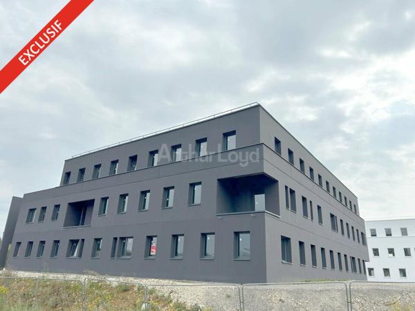 BUREAUX à LOUER de 1542 m²