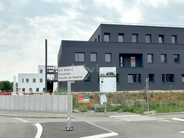 BUREAUX à LOUER de 1542 m²