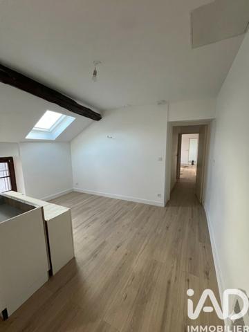 Location appartement 3 pièces 57 m² Nemours