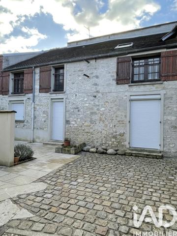 Location appartement 3 pièces 57 m² Nemours