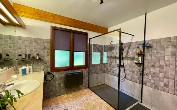 Maison à vendre    6 pièces •  Montfort-en-Chalosse