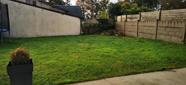 maison en pierres rénovée de 5 chambres avec garage et jardi