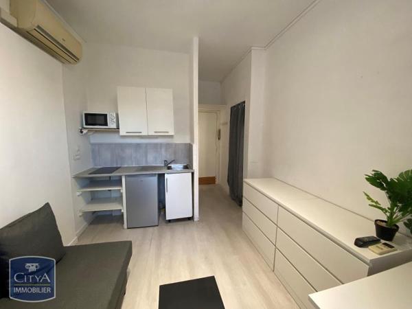 Appartement à louer 1 pièce 13.4m²