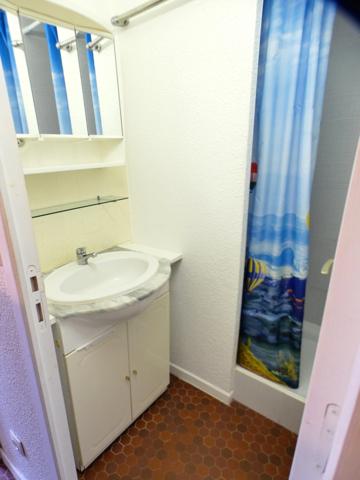 Pinède. Maison 2 pièces cabine