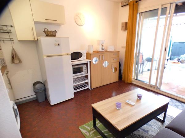 Pinède. Maison 2 pièces cabine