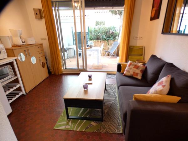 Pinède. Maison 2 pièces cabine