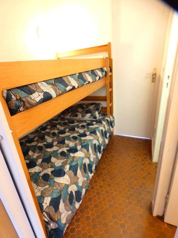 Pinède. Maison 2 pièces cabine