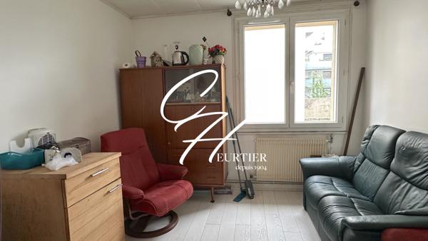 Grenoble - T3 + C - Ravalé et isolé