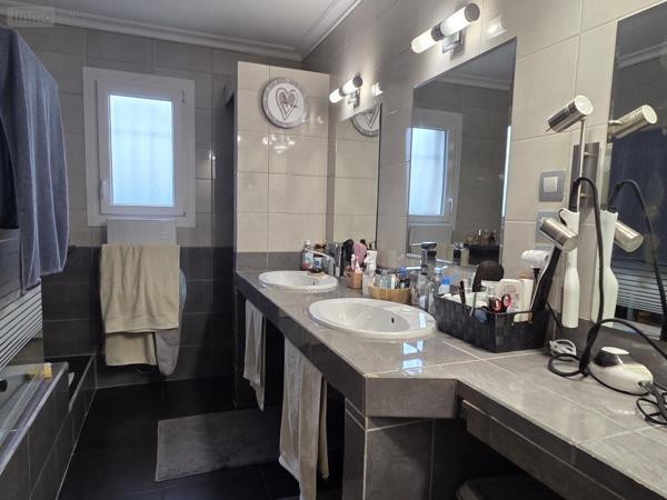 Maison à vendre à Château-Gontier-sur-Mayenne en Mayenne (53200), ref : 53073-1731