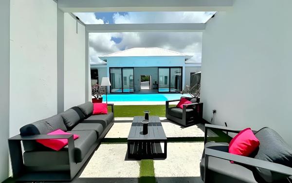 Maison à vendre    5 pièces • 128 m2 Saint-François