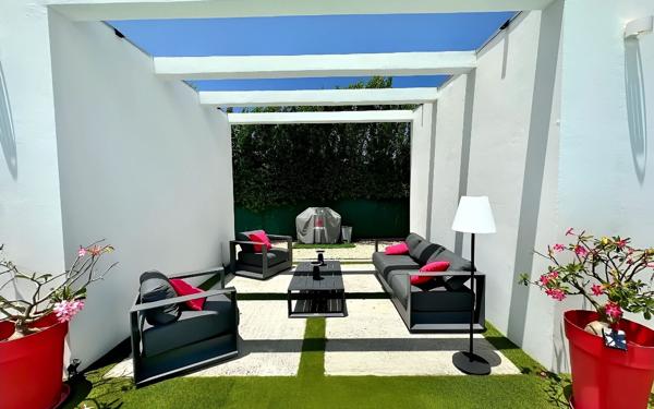 Maison à vendre    5 pièces • 128 m2 Saint-François