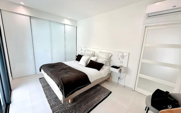 Maison à vendre    5 pièces • 128 m2 Saint-François