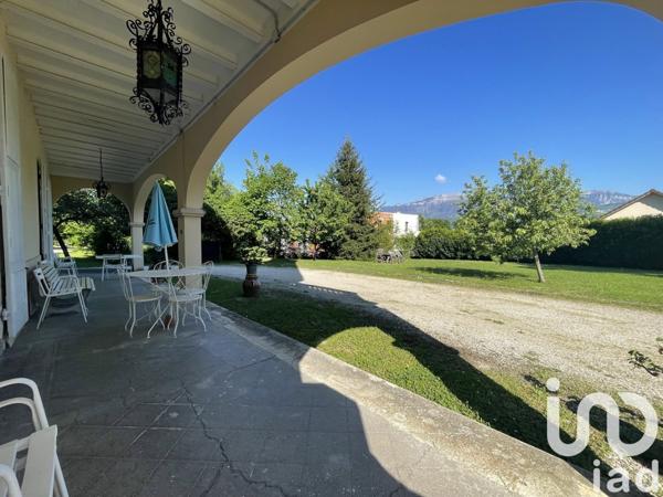 Appartement 5 pièces de 196 m² à Voiron (38500)