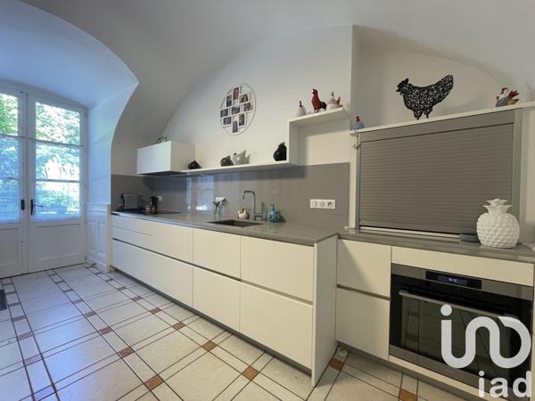 Appartement 5 pièces de 196 m² à Voiron (38500)