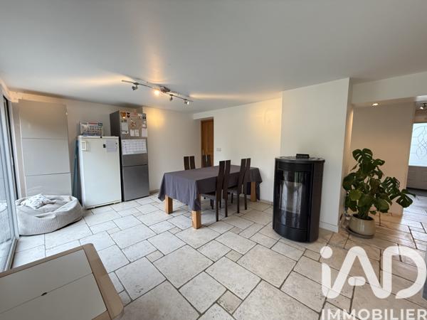 Maison à vendre 6 pièces 133 m² Crécy-la-Chapelle