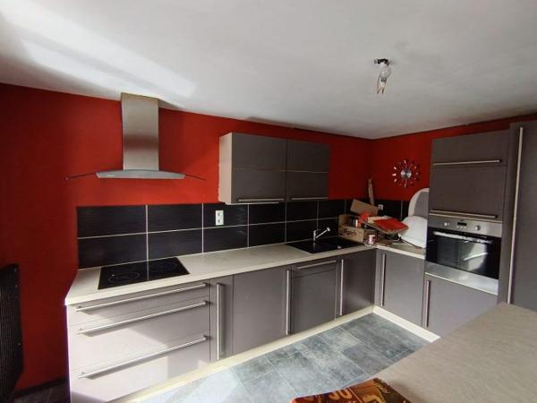 Maison 4 chambres sur 8 ares de terrain