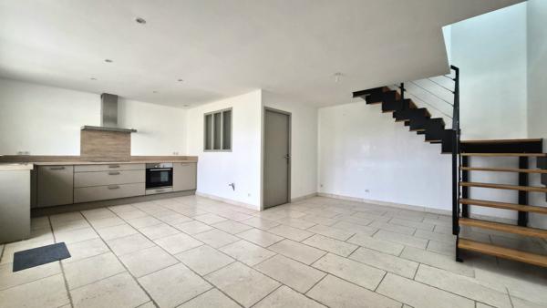 Sainte-Soulle (17220) Maison entièrement rénovée