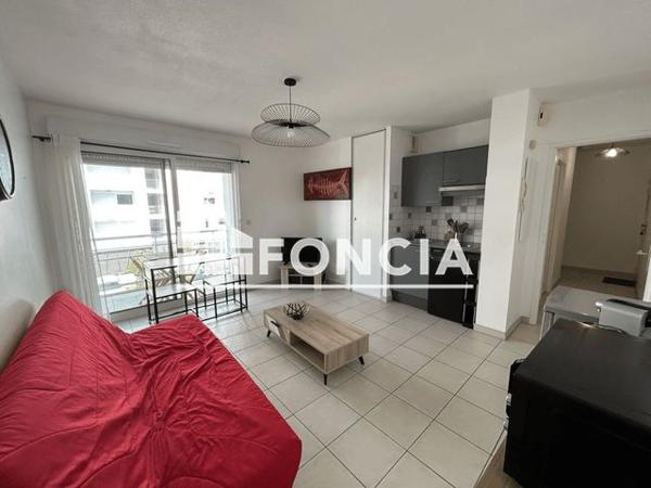 Location Appartement meublé 2 pièces 40.2 m² - 5 RUE OLYMPE DE GOUGE La Rochelle 17000