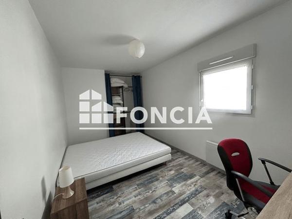 Location Appartement meublé 2 pièces 40.2 m² - 5 RUE OLYMPE DE GOUGE La Rochelle 17000