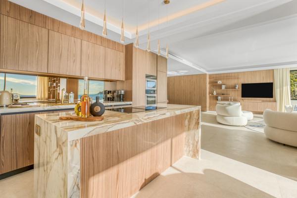 Vente Maison contemporaine Nice 6 Pièces 247 m²