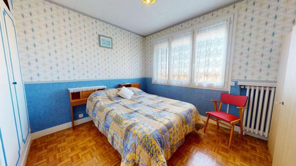 VILLEMOMBLE Appartement 3 pièces dernier étage lumineux et fonctionnel, 70 m2