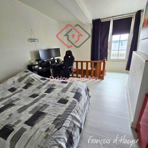 Commerce à vendre 4 pièces de 97 m²