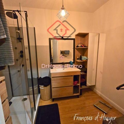 Commerce à vendre 4 pièces de 97 m²