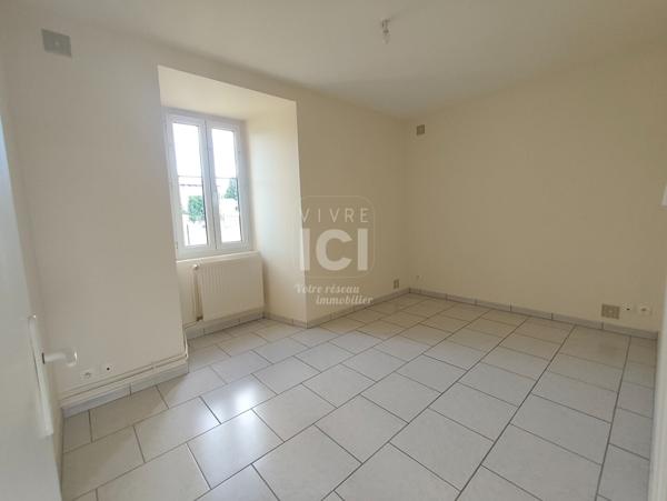 Maison Bourg de Bauné, 3 chambres avec potentiel d'aménagement