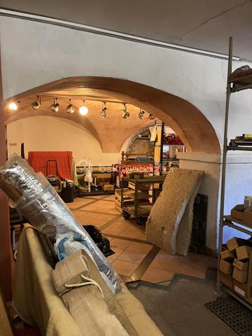 Local d'activités de 180 m²