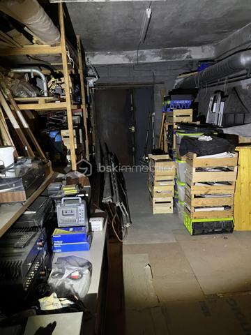 Local d'activités de 180 m²