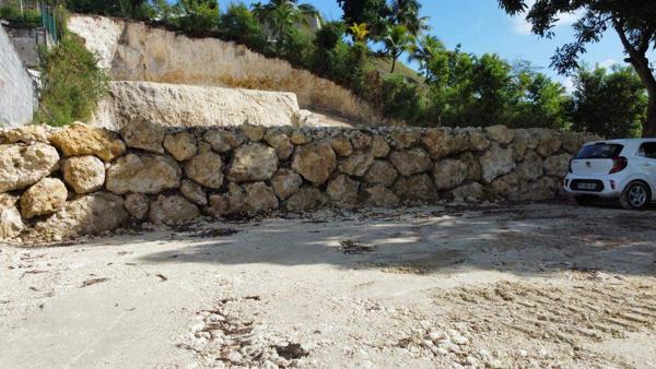 Terrain nu Gosier RIVIERA