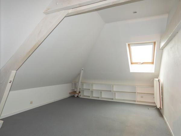 Maison avec vue sur Paris – Terrain arboré de 725 m² – Quartier des Coteaux