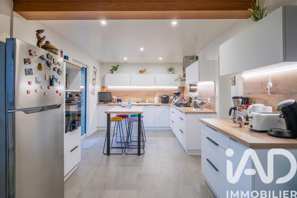 Maison à vendre 6 pièces 142 m² Moncé-en-Belin