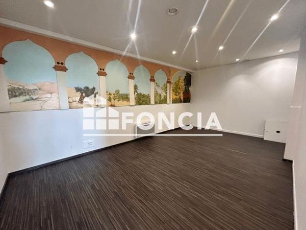 Location Local commercial 5 pièces 150 m² - 1158 CHEMIN DE LA FOSSELLA Perpignan 66000