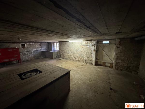 En exclusivité à Varennes-en-Argonne, maison 7 pièces.