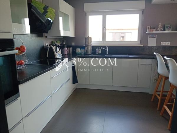 Maison 4 pièce(s) 3 chambre(s) 127 m²