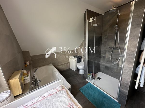 Maison 4 pièce(s) 3 chambre(s) 127 m²