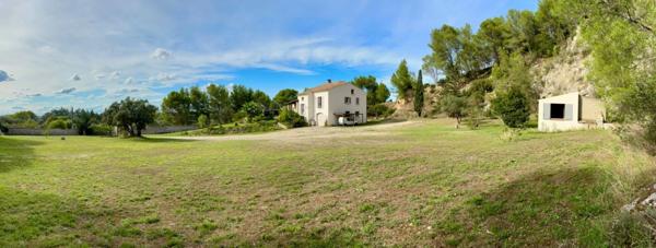 Maison/Villa atypique, 4 chambres, garage