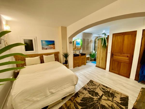 Maison/Villa atypique, 4 chambres, garage