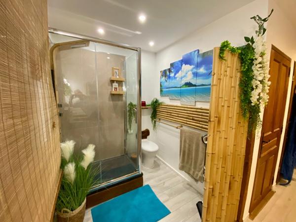 Maison/Villa atypique, 4 chambres, garage