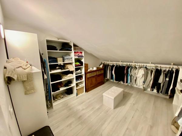 Maison/Villa atypique, 4 chambres, garage