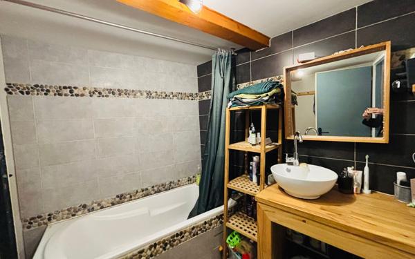 Maison à vendre    3 pièces •  Bourg-de-Péage